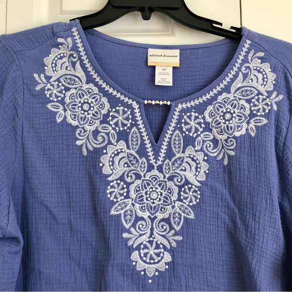 Alfred Dunner Women's Top Plus Size 2X Keyhole Neck Embroidered, Pullover, Tunic - Picture 4 of 7